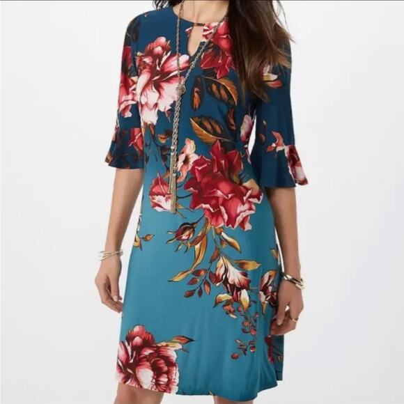 Roz & Ali Dresses & Skirts - Roz & Ali Keyhole Shift Dress 3/4 Bell Sleeve Floral Print Women’s Size 1X